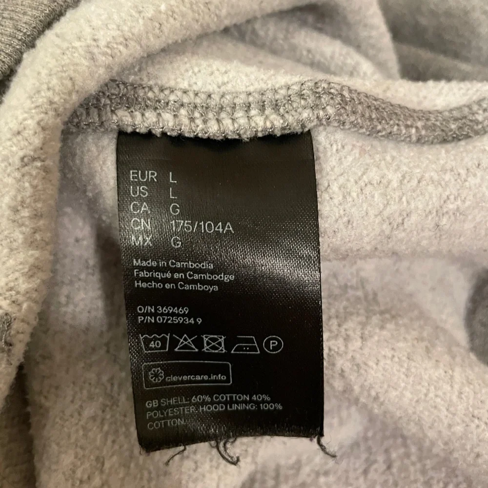 H&M Light Gray Warner Brothers FRIENDS embroidered Sweatshirt Hoodie Size L - Picture 11 of 11